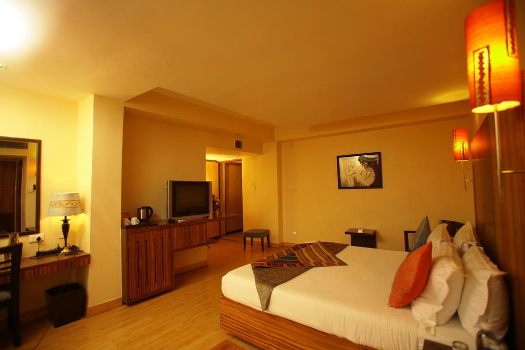 ​Justa Hyderabad Hotel Kültér fotó