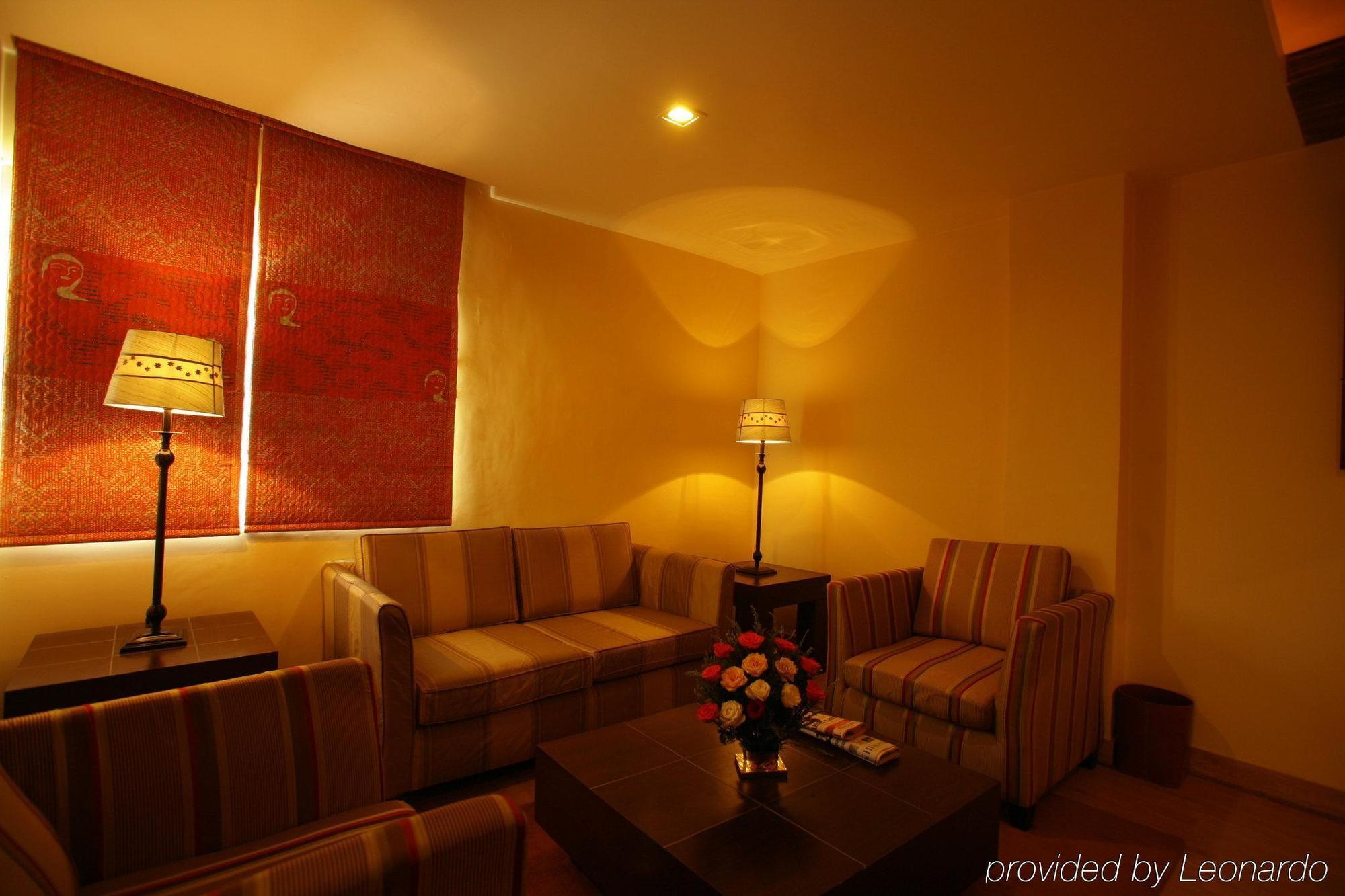 ​Justa Hyderabad Hotel Beltér fotó